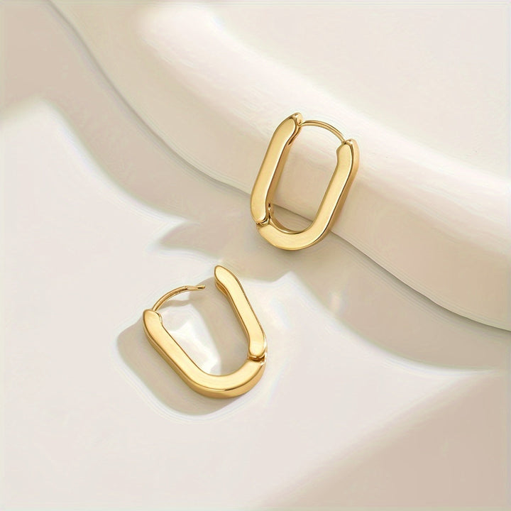 Elegantes aros geométricos
