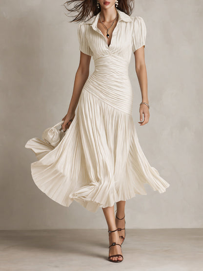 Adriana | Vestido midi satinado de rayas retro