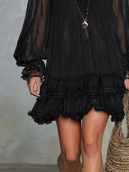 Patricia | Vestido corto negro fluido con escote en V y mangas amplias