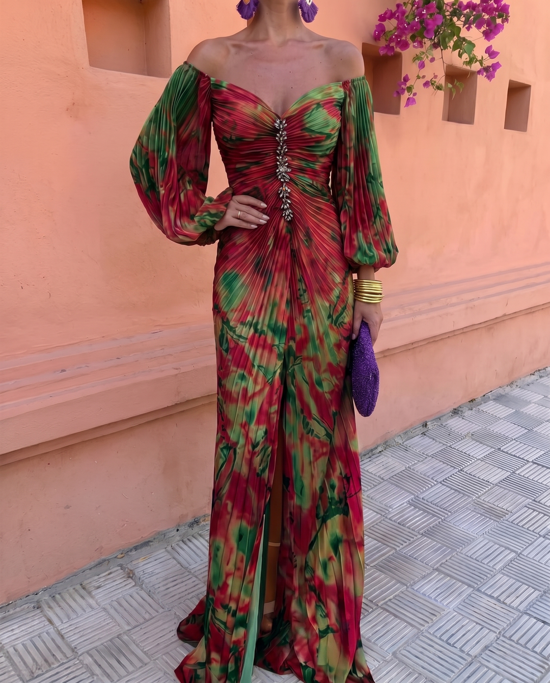 Vestido Gregoria rojo y verde, lateral con abertura