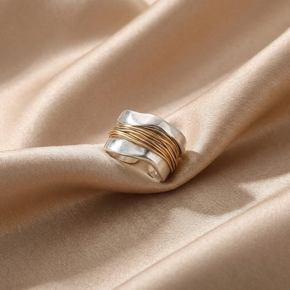 Anillo de Hilos de Plata y Oro