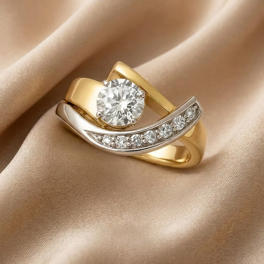 Anillo Vintage Irregular de Oro y Plata con Circonia